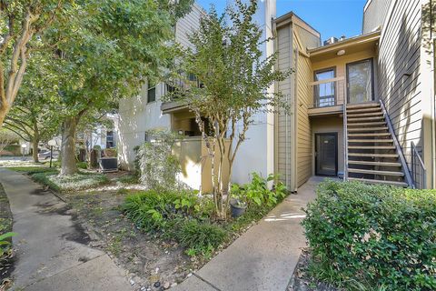 Photo of 10051 Westpark Drive #253, Houston, TX 77042 (MLS # 97972742)