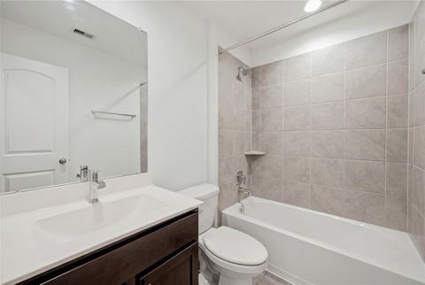 Tiny photo for 910 Betsy Hill Drive, Rosharon, TX 77583 (MLS # 16417971)