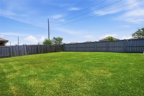 Tiny photo for 910 Betsy Hill Drive, Rosharon, TX 77583 (MLS # 16417971)