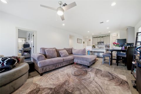 Tiny photo for 910 Betsy Hill Drive, Rosharon, TX 77583 (MLS # 16417971)