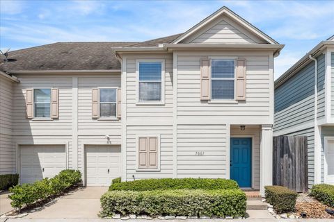 Photo of 7007 Woodridge Square Drive, Houston, TX 77087 (MLS # 13307369)