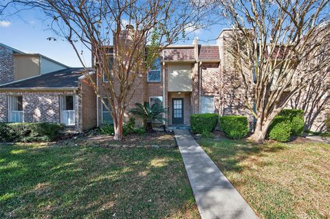 6308 Meredith Drive Bellaire TX 77401