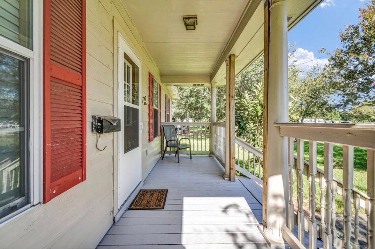 123 Robinson Road