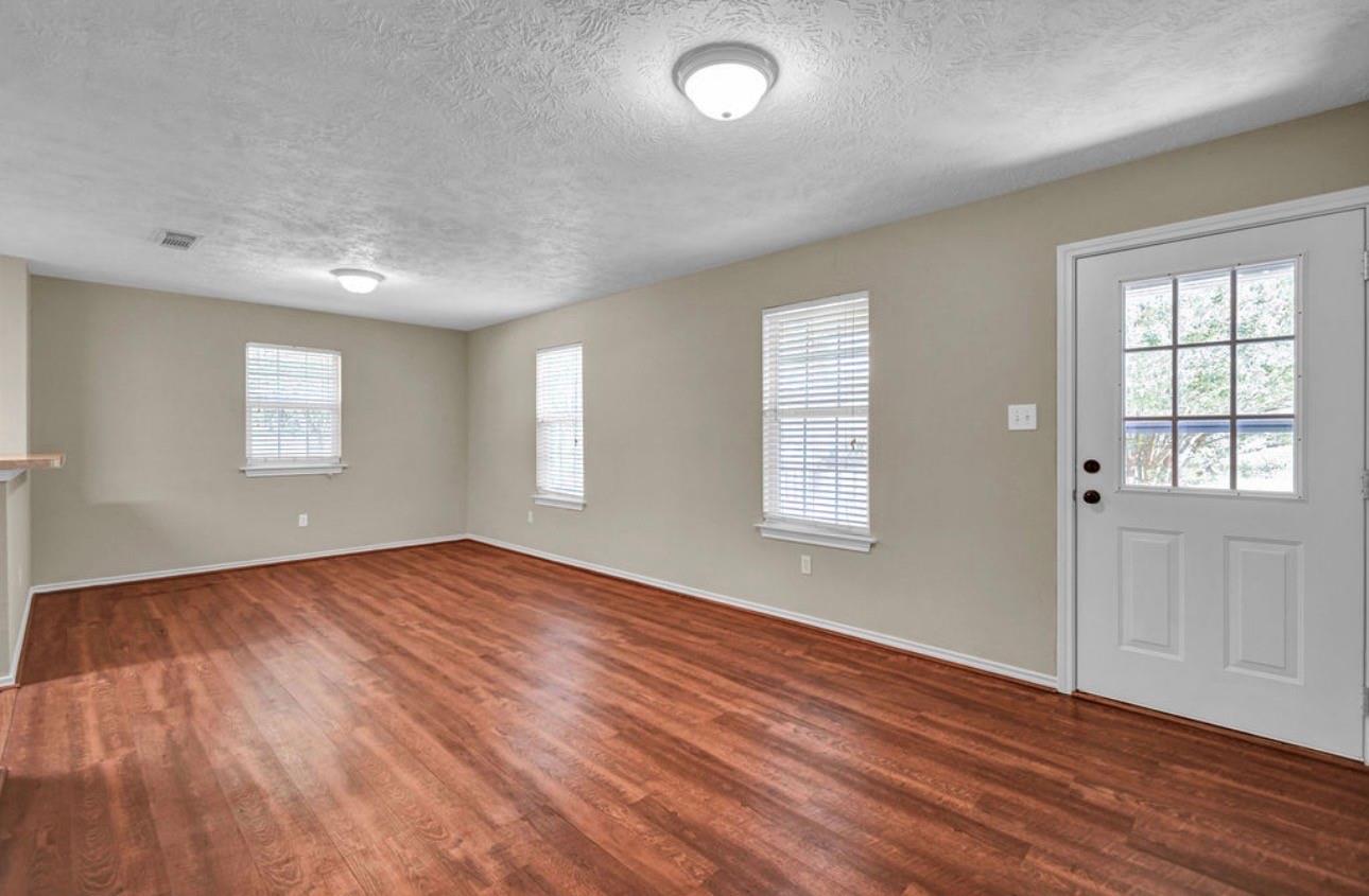 123 Robinson Road
