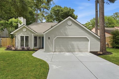 Photo of 5122 Creek Shadows Drive, Kingwood, TX 77339 (MLS # 74706469)
