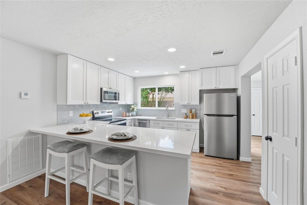 Photo of 5122 Creek Shadows Drive, Kingwood, TX 77339 (MLS # 74706469)