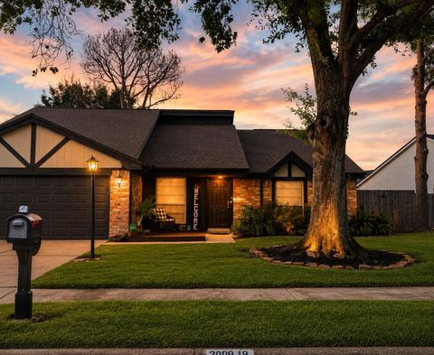 Photo of 20010 Fort Bowie Court, Katy, TX 77449 (MLS # 94654837)