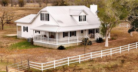 1505 Prairie Valley Road West Point TX 78963