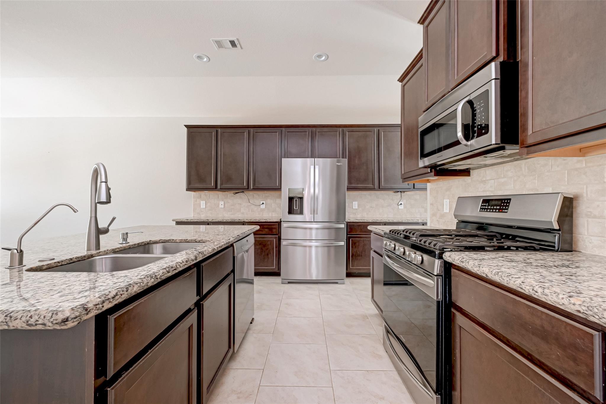 8402 Coral Cove Pass Lane