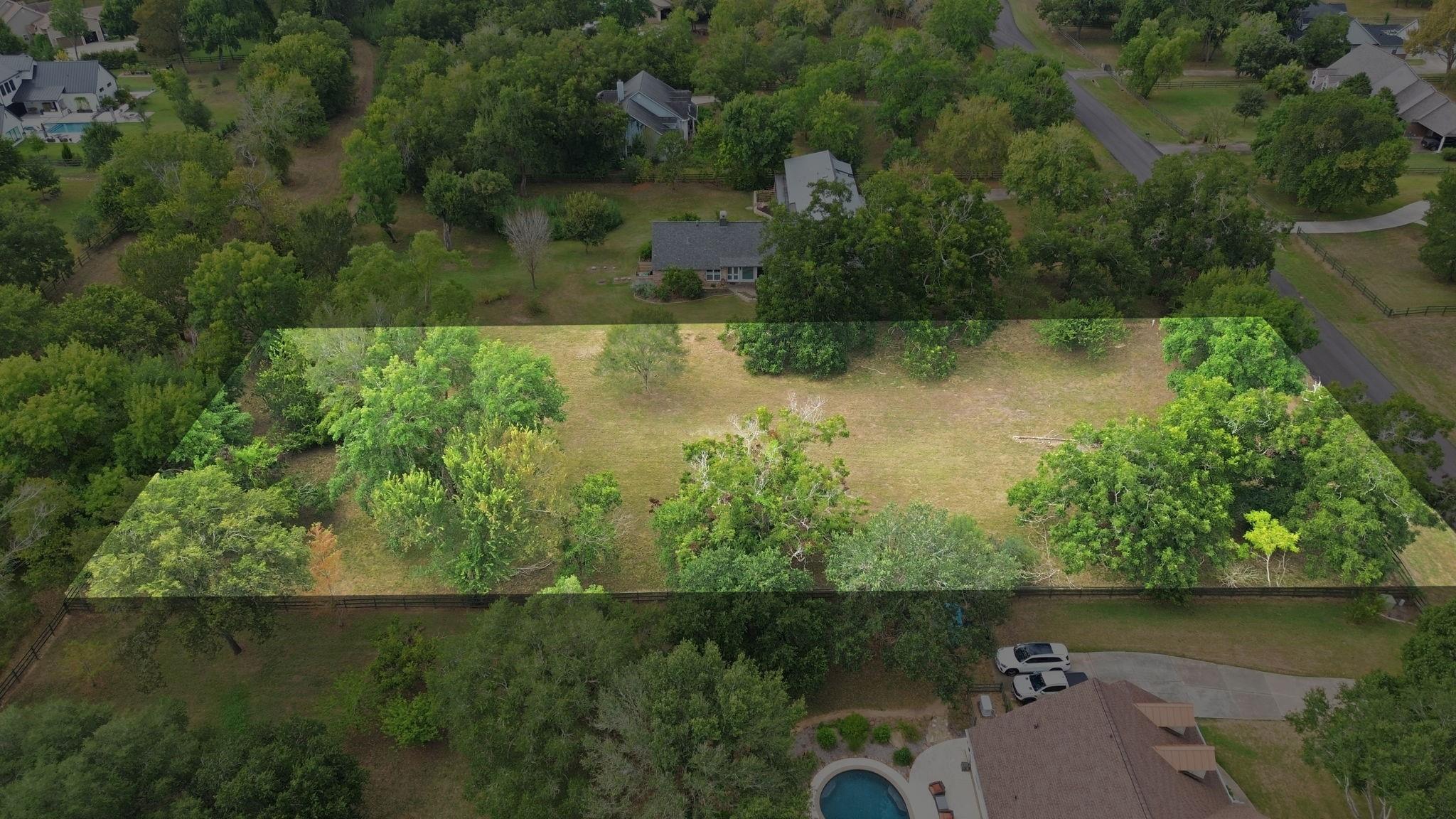 5310 Harris Woods Trace