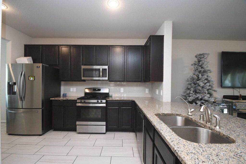 Photo of 15123 Longleaf Forest Drive, Houston, TX 77090 (MLS # 89565387)