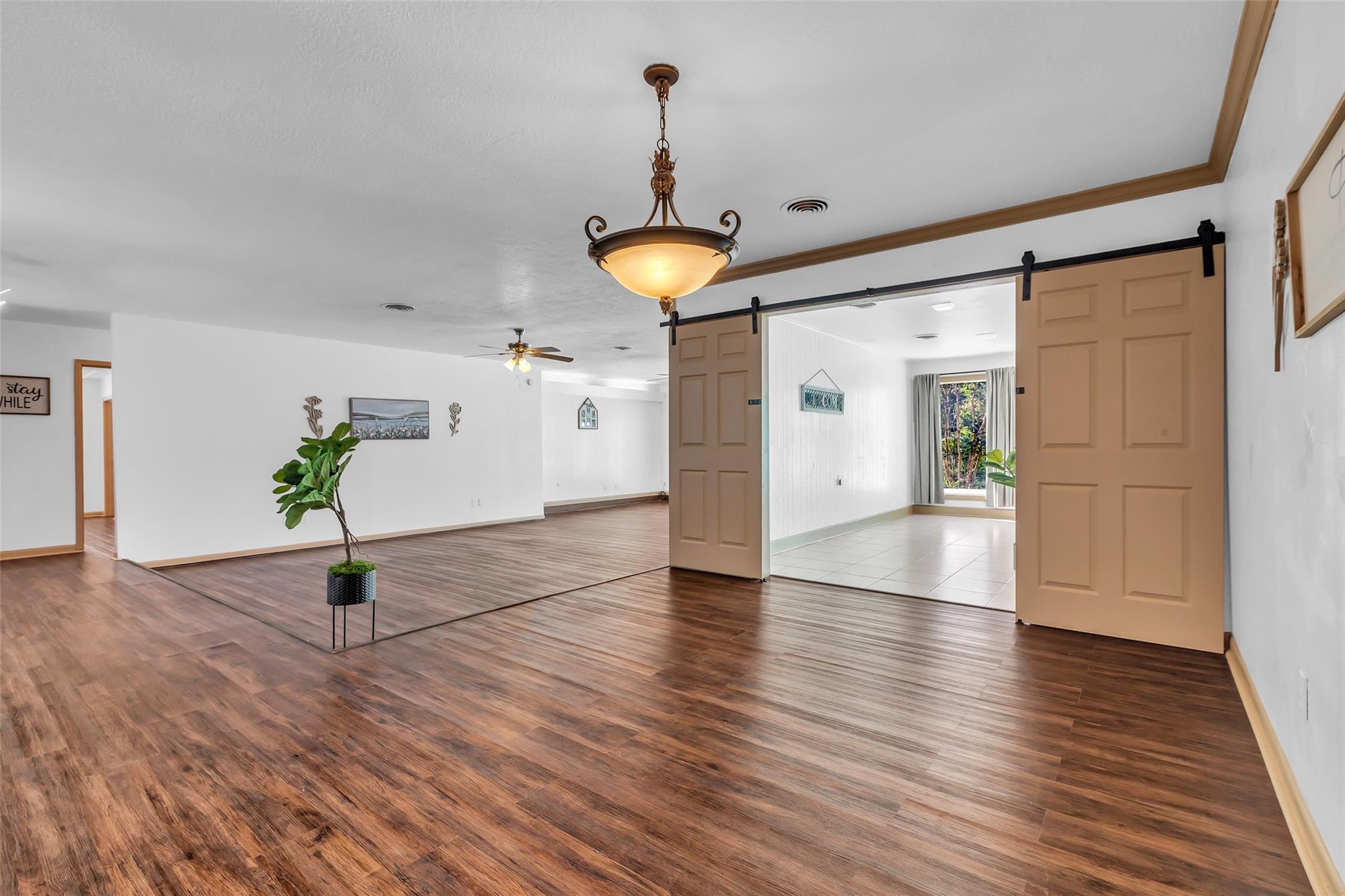 3411 Woodcrest Drive