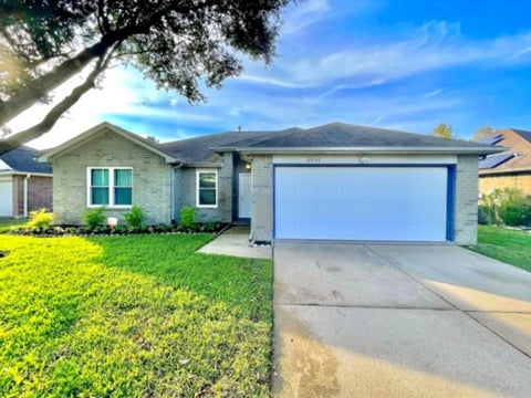 Photo of 6935 Creek Village Drive, Katy, TX 77449 (MLS # 61239775)