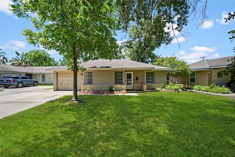 Photo of 8527 Brower Street, Houston, TX 77017 (MLS # 11930411)