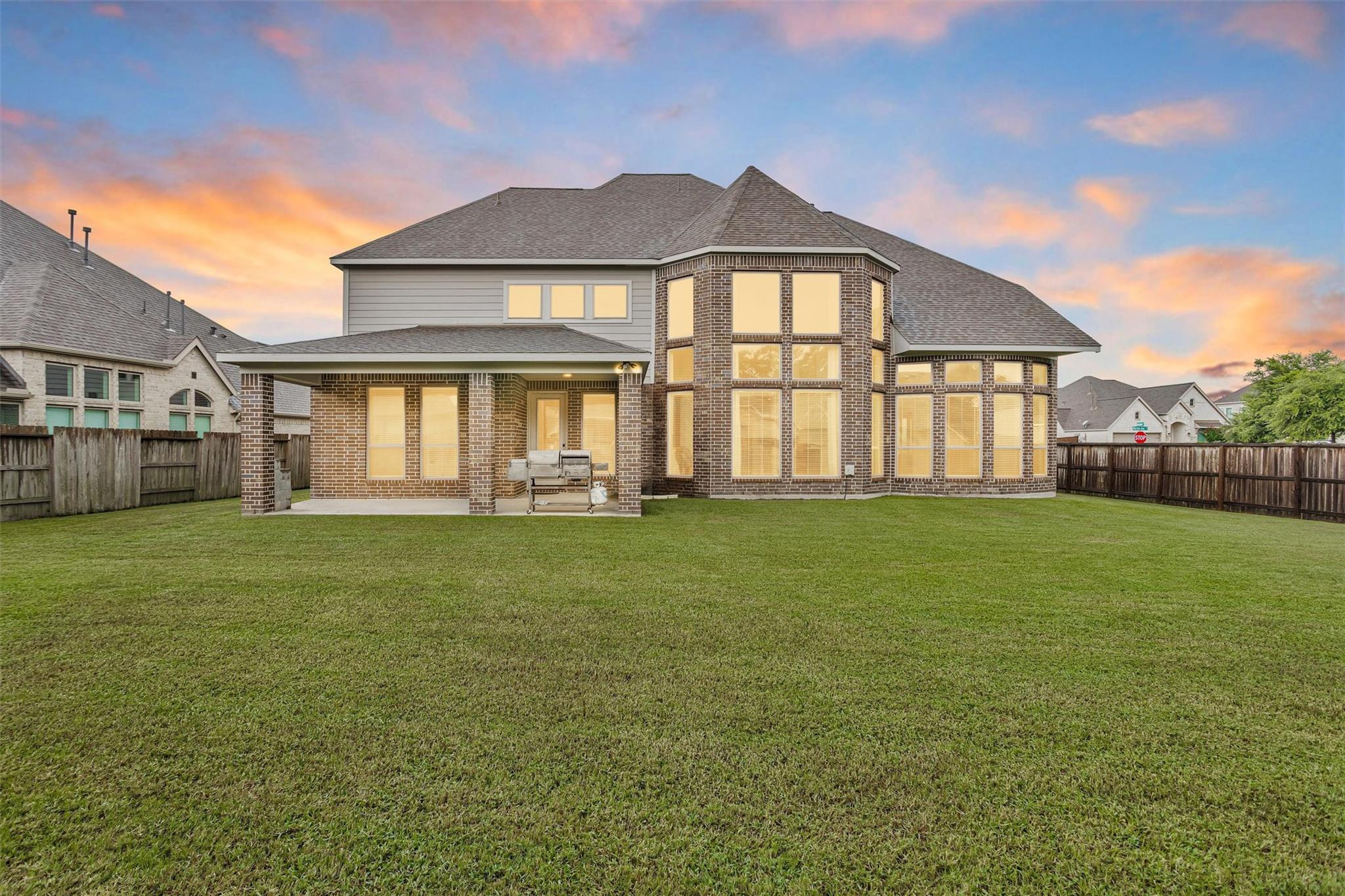 21422 Martin Tea Trail