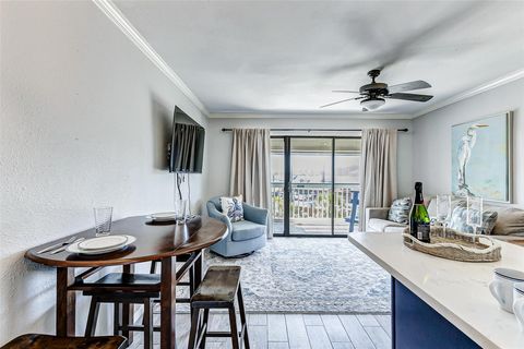 Condo For Sale - 6102 Seawall Boulevard #262<br/> Galveston County, Galveston, TX 77551