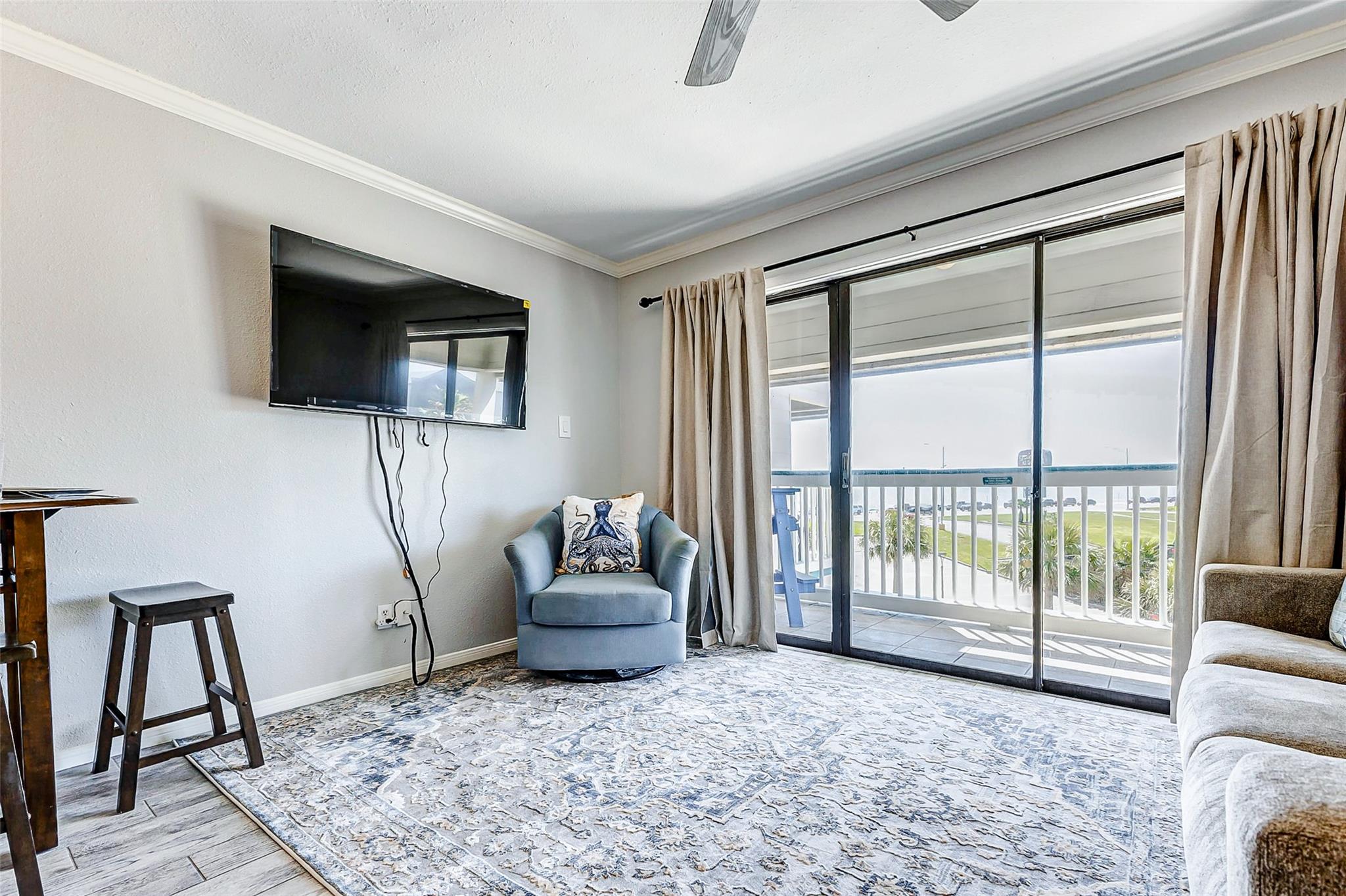 6102 Seawall Boulevard 262