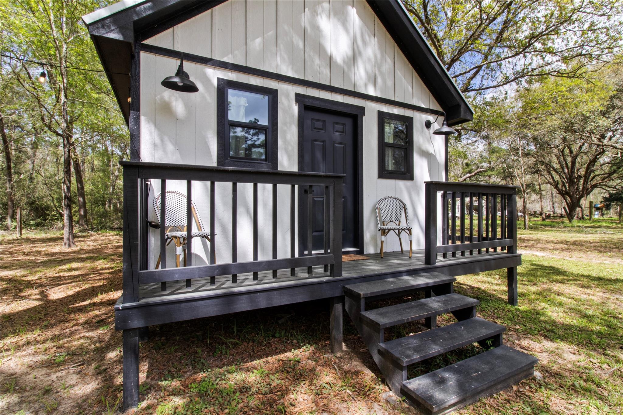 2585 Wallisville Turtle Bayou Road