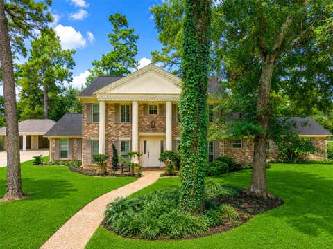 Homes For Sale - 13343 Balmore Circle<br/> Houston, TX 77069