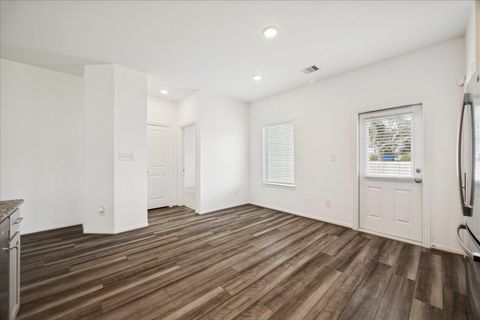 Tiny photo for 7306 Parkview Drive, Hitchcock, TX 77563 (MLS # 40226169)