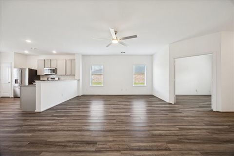 Tiny photo for 7306 Parkview Drive, Hitchcock, TX 77563 (MLS # 40226169)