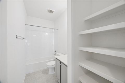 Tiny photo for 7306 Parkview Drive, Hitchcock, TX 77563 (MLS # 40226169)