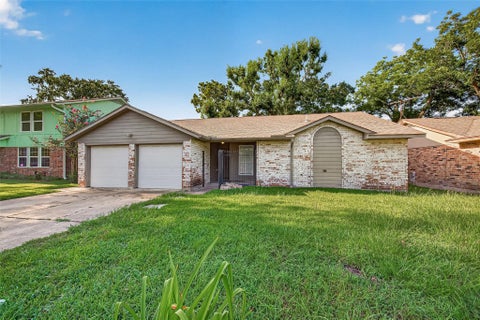 Photo of 19326 Leafwood Lane, Houston, TX 77084 (MLS # 94672376)