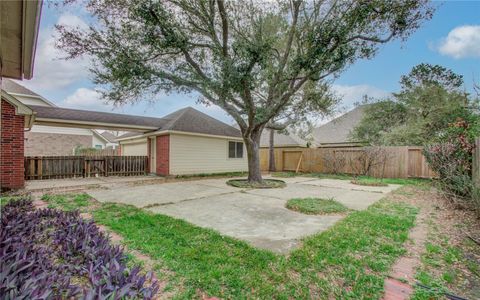 Tiny photo for 411 Green Stone Court, Houston, TX 77094 (MLS # 47725935)
