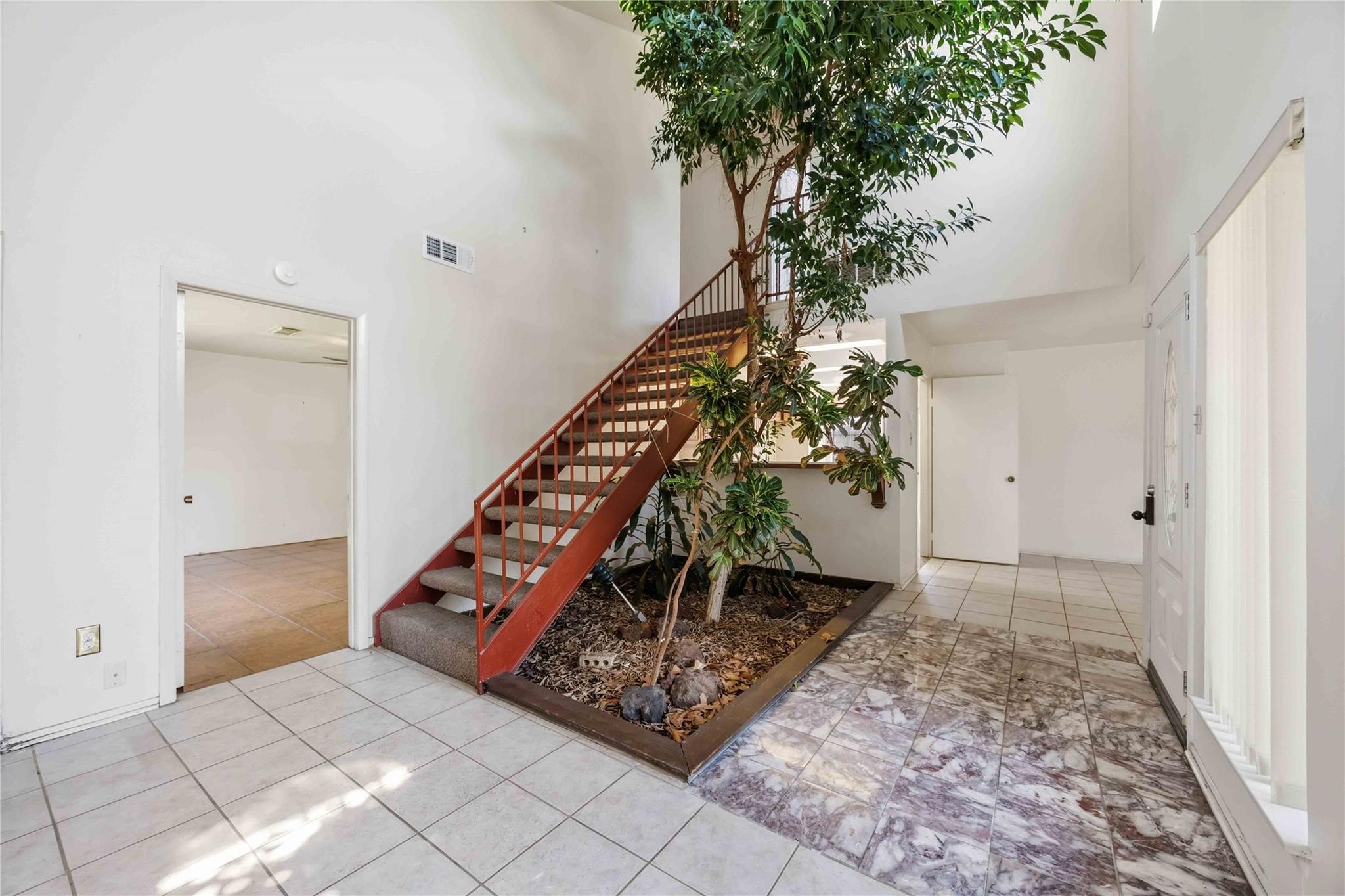 1823 Hilton Head Drive