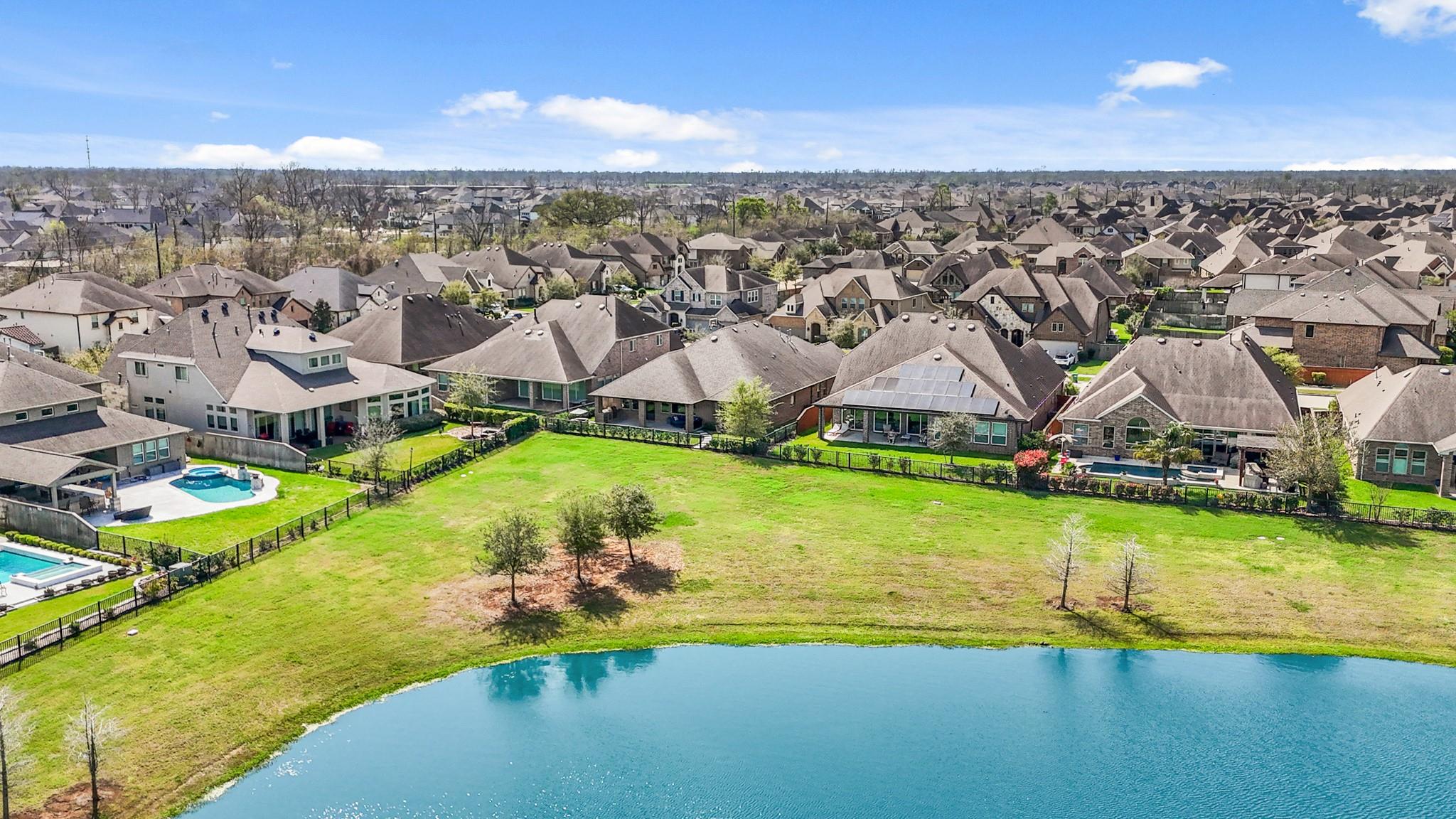 2010 Big Creek Way