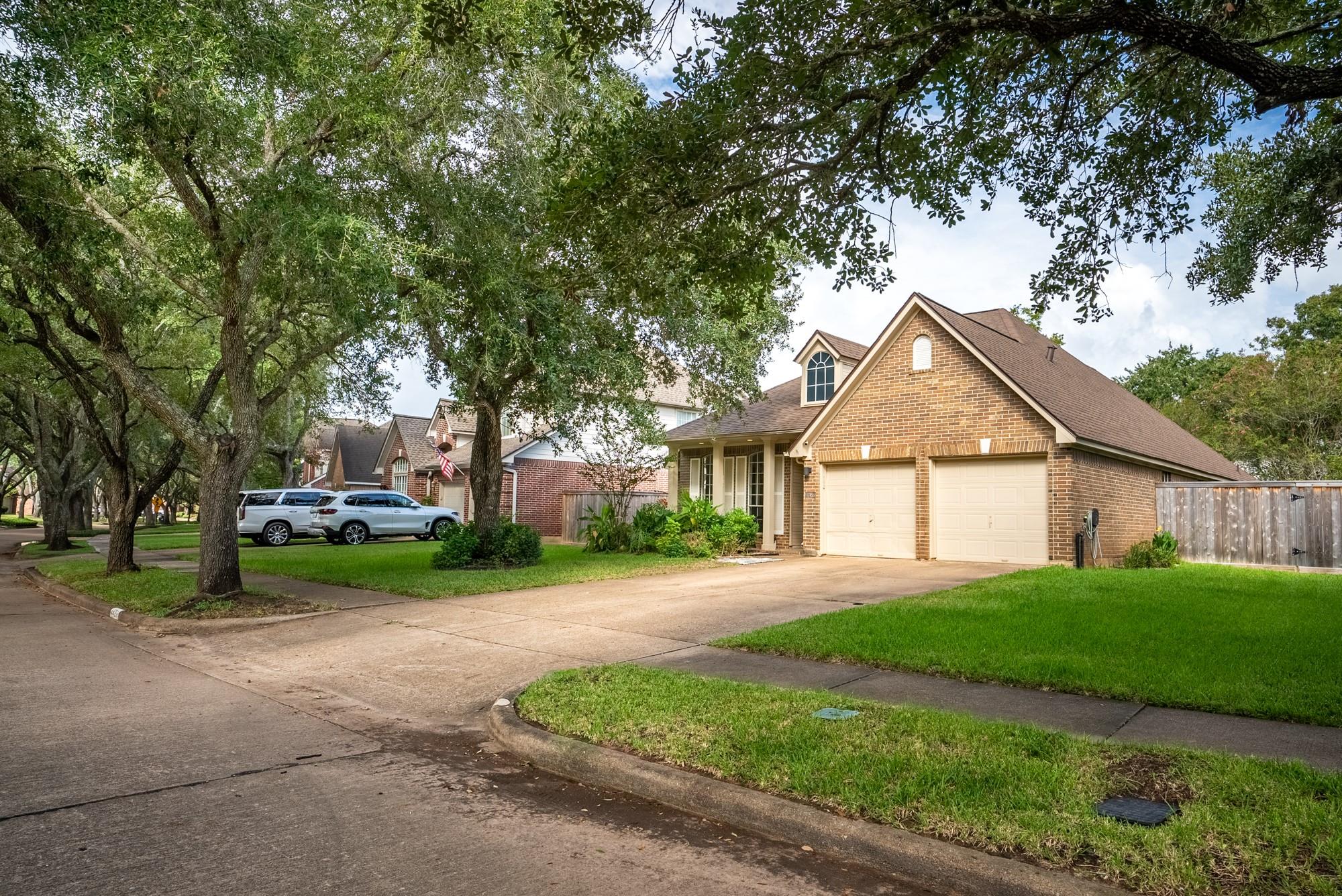 4426 Ringrose Drive
