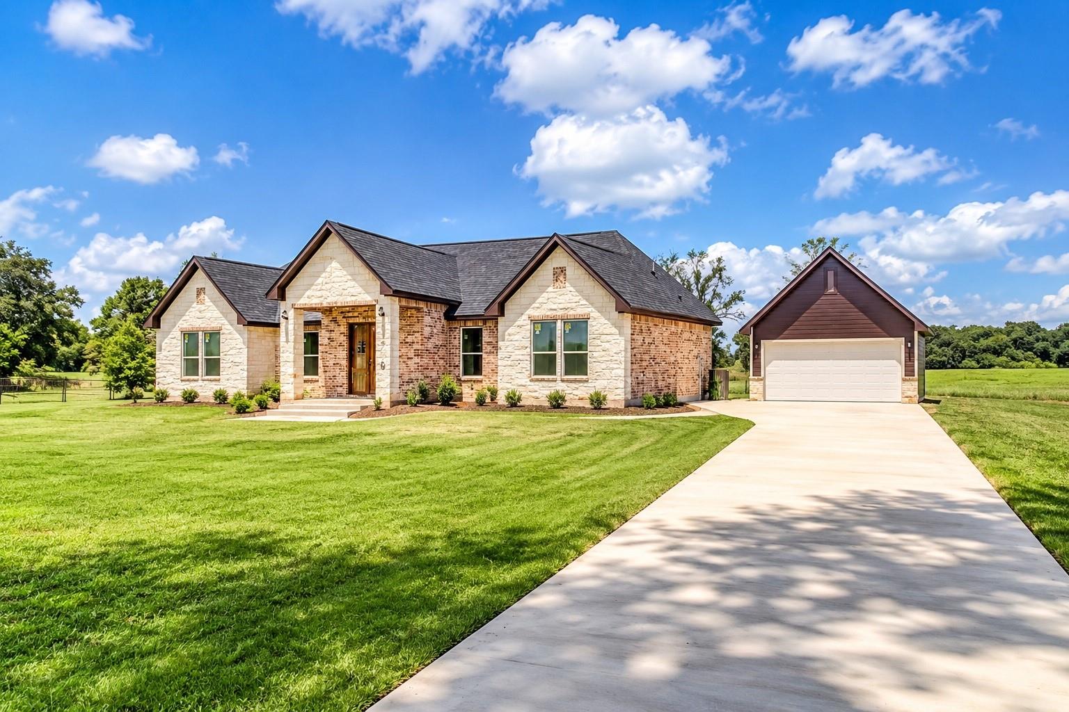 1720 Flintlock Court