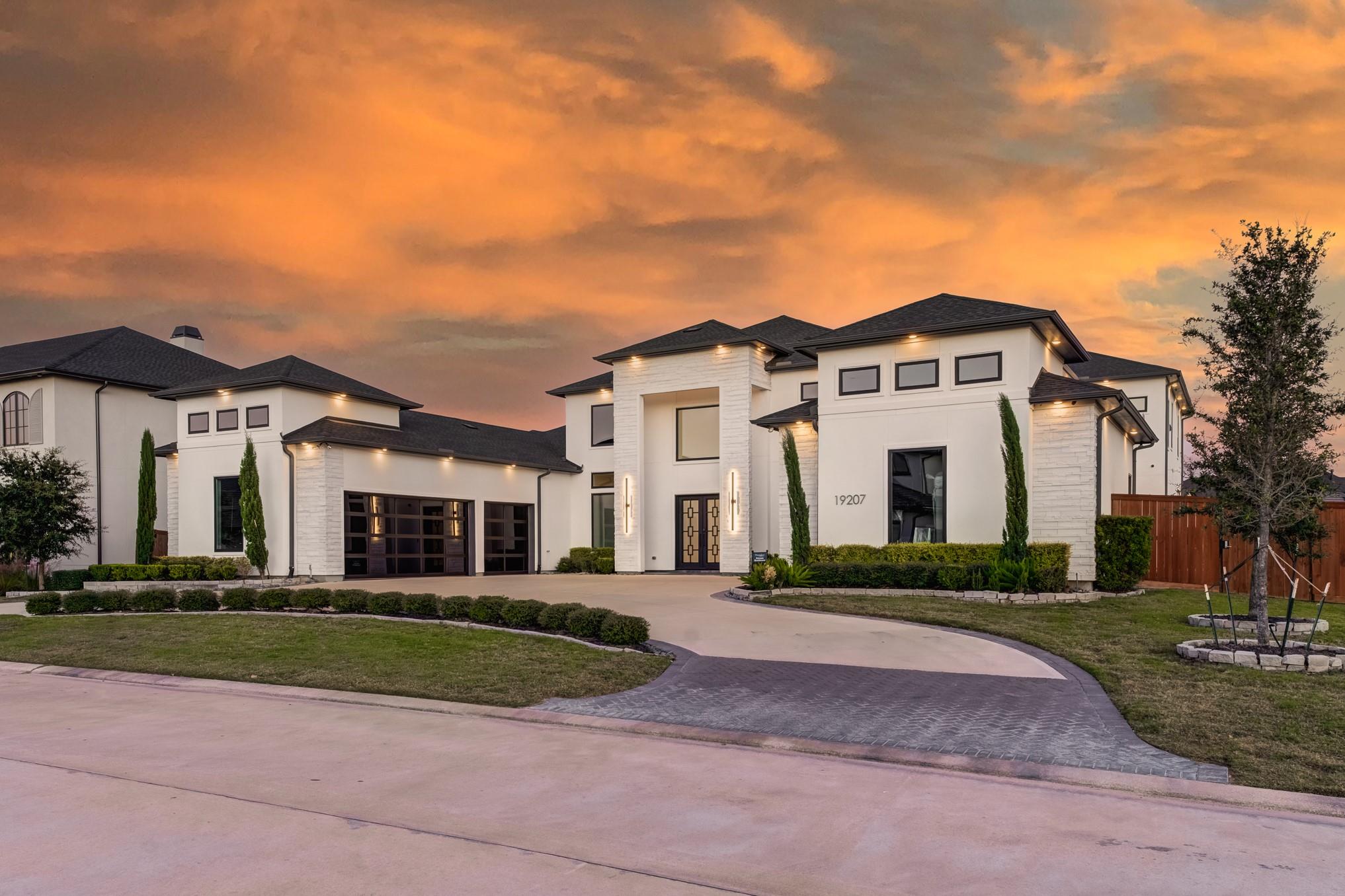 19207 Coleto Creek Bend Drive