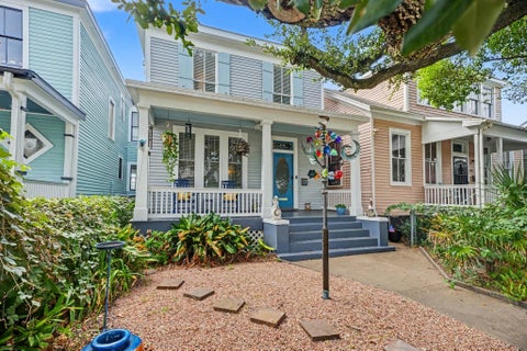 Photo of 2211 Bernardo De Galvez Avenue, Galveston, TX 77550 (MLS # 23303449)