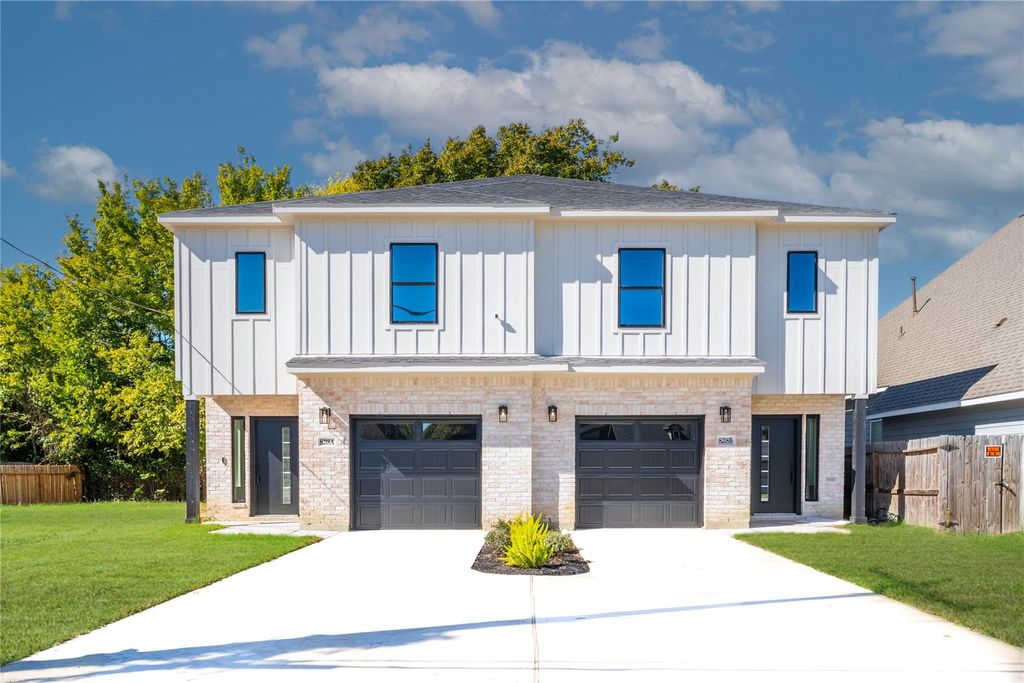 Photo of 8218 Lawler Street, Houston, TX 77051 (MLS # 68800800)