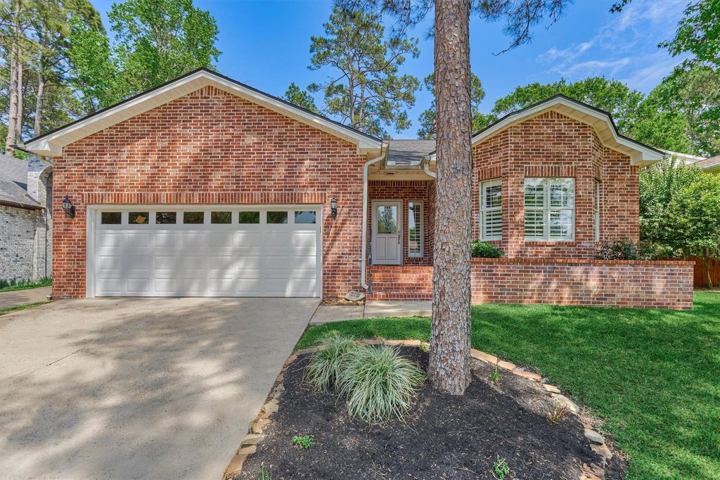 Photo of 3322 Torrey Pines Drive, Montgomery, TX 77356 (MLS # 66046711)