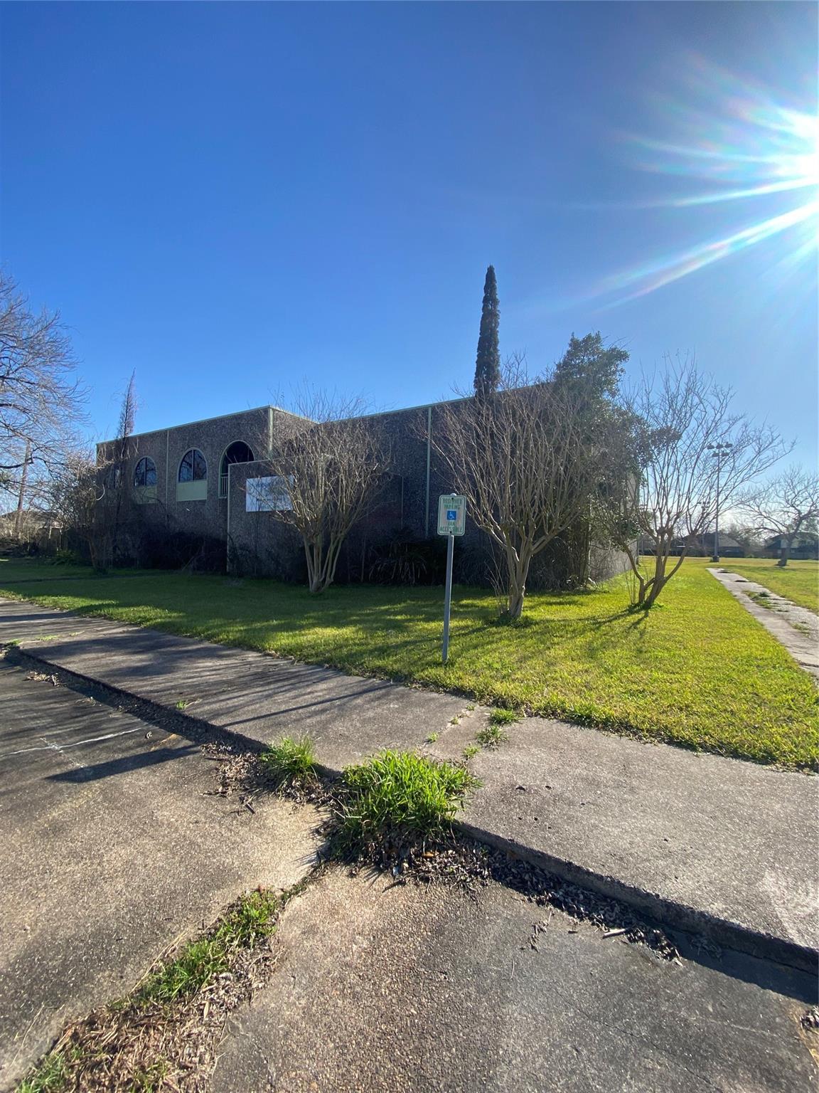 120 Silverbell Circle