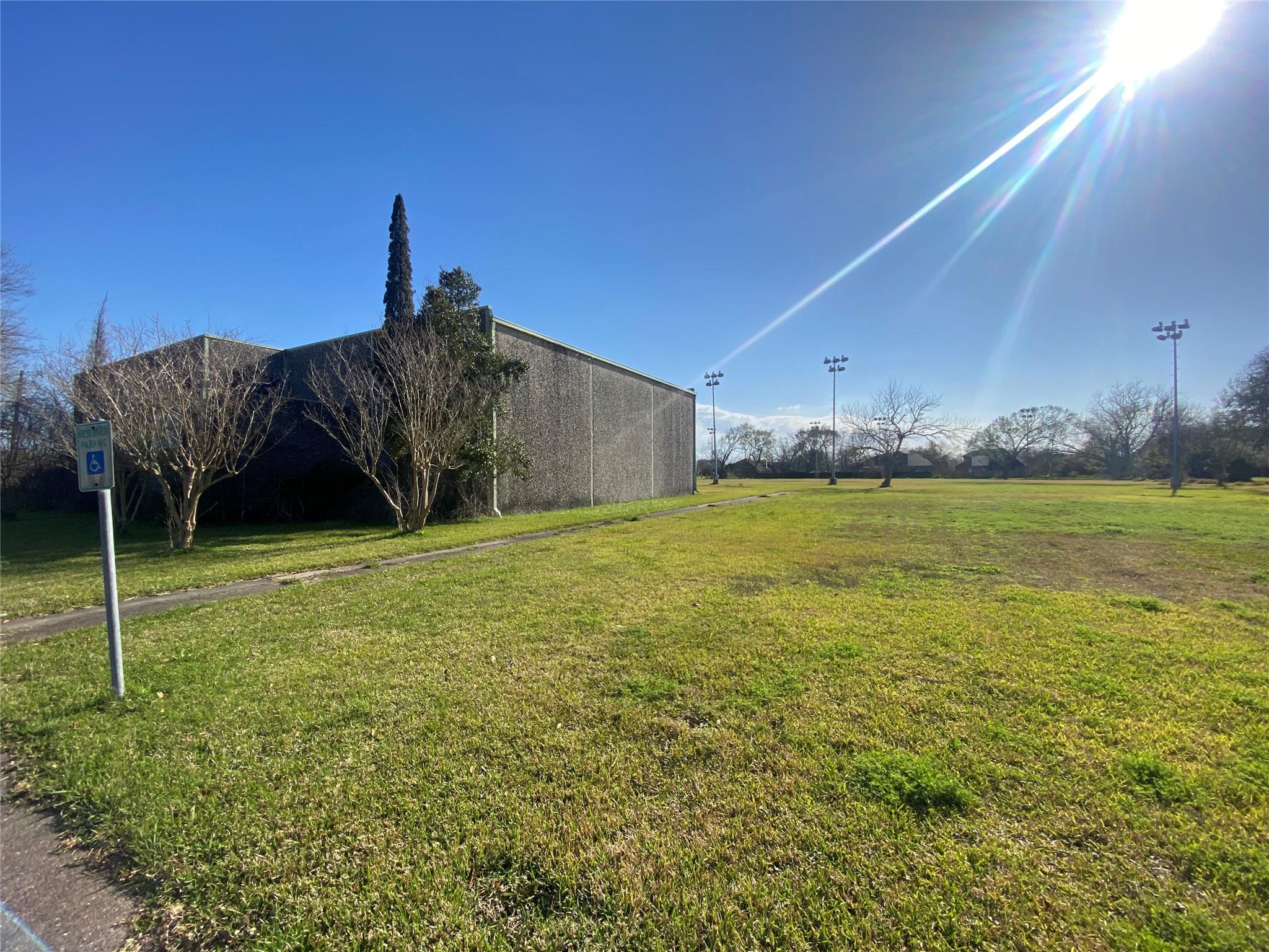 120 Silverbell Circle