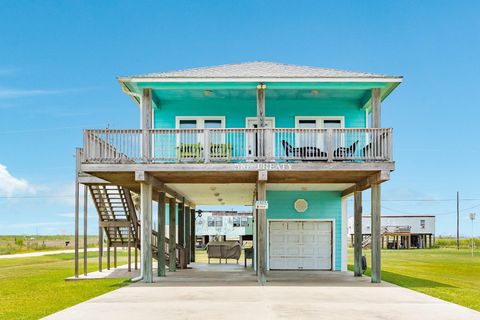 Photo of 516 Treaty Drive, Surfside Beach, TX 77541 (MLS # 18844784)