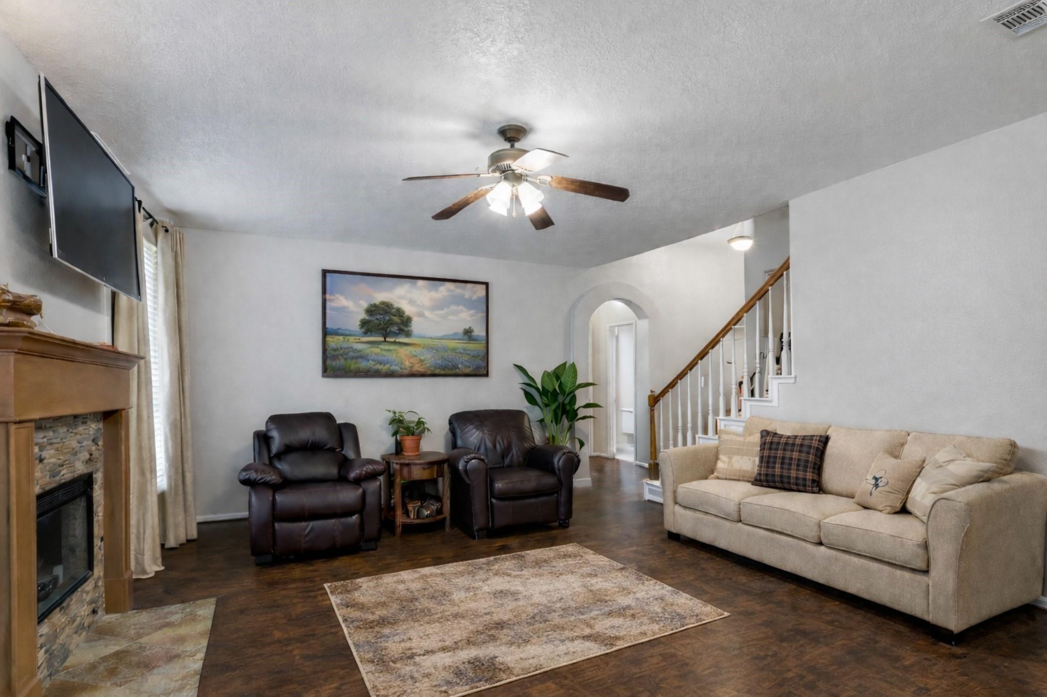 126 Crescent Bay Drive