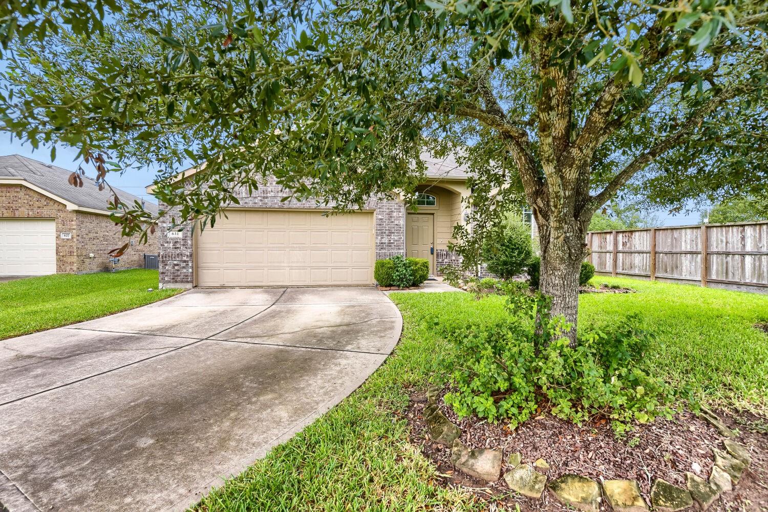 631 Honeysuckle Vine Drive