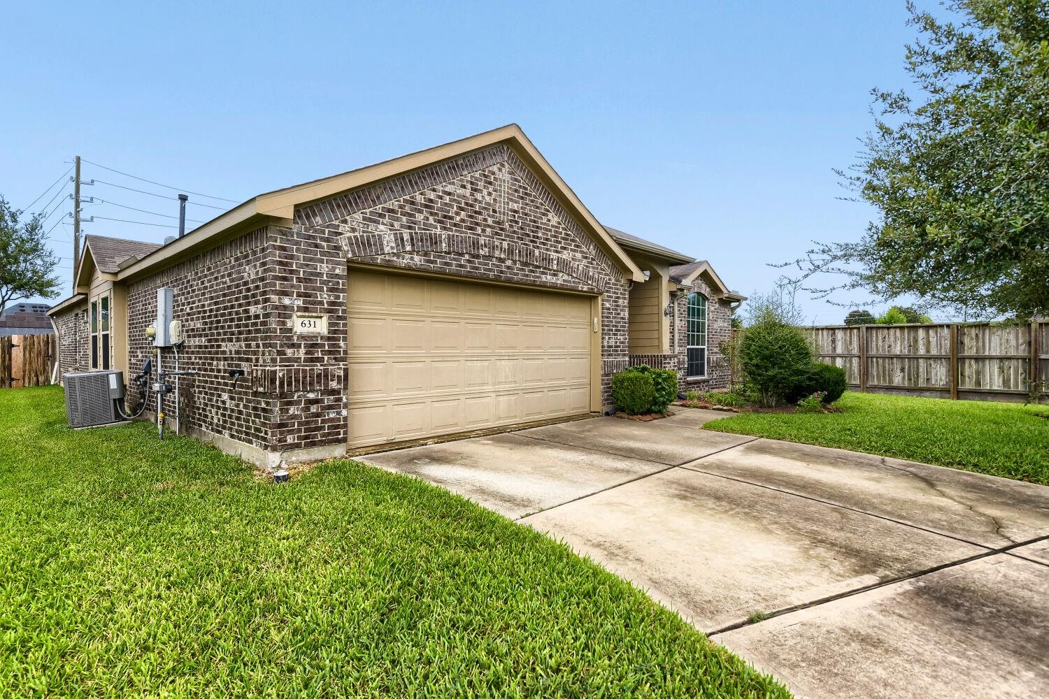631 Honeysuckle Vine Drive