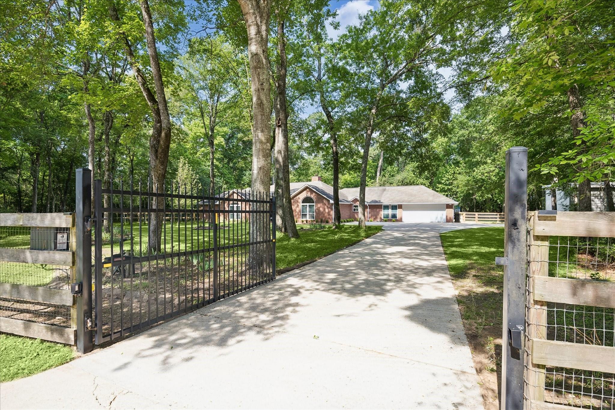 40307 Pipestone Road