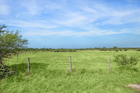 Photo of 31 Gerland Wagner - Tract B Road, Burton, TX 78932 (MLS # 44391905) Photo of 31 Gerland Wagner - Tract B Road, Burton, TX 78932 (MLS # 44391905)