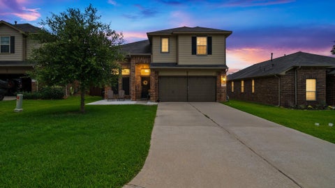 Homes For Sale - 450 Terra Vista Circle<br/> Montgomery, TX 77356
