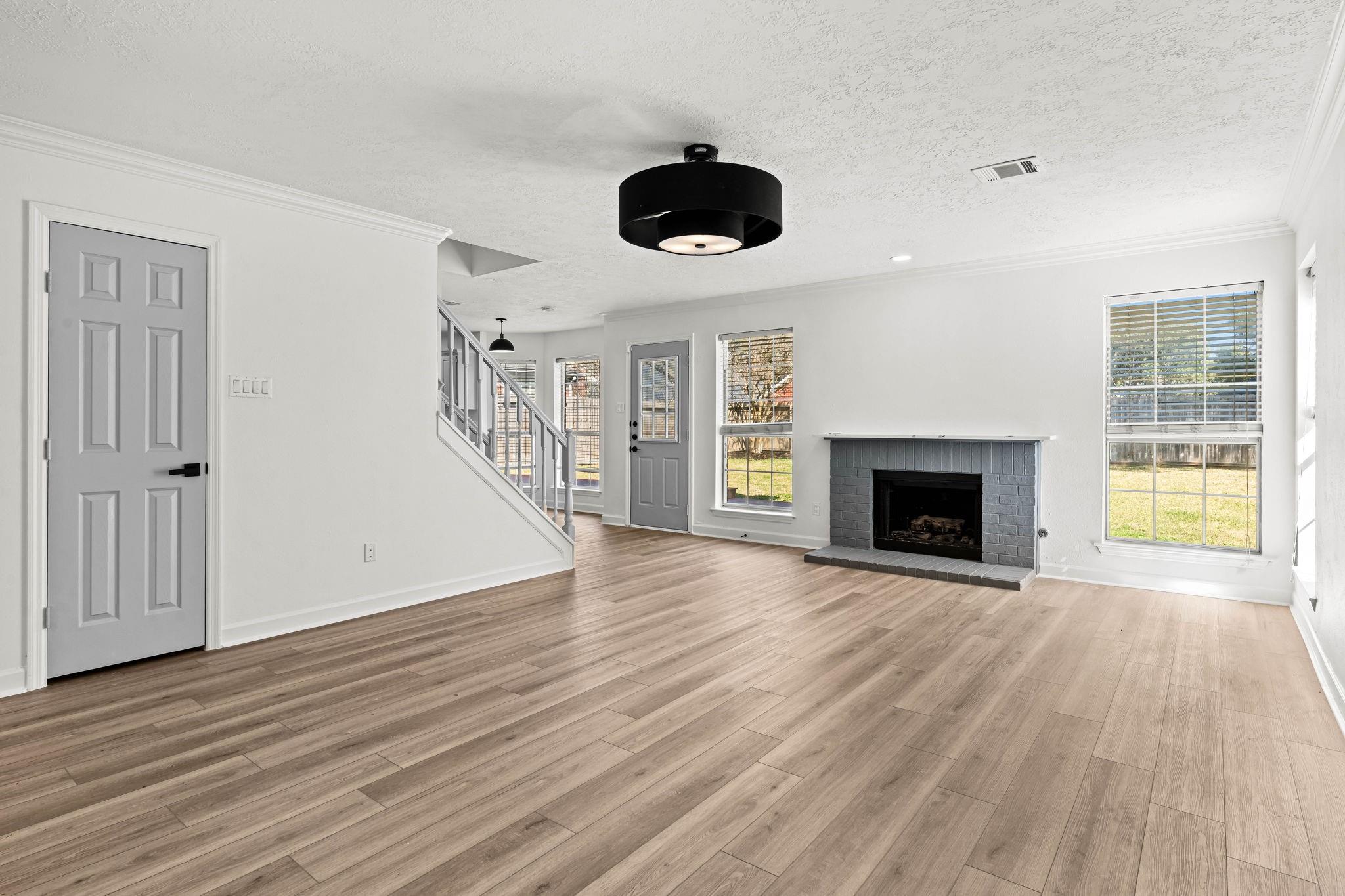 1219 Hollow Ash Lane