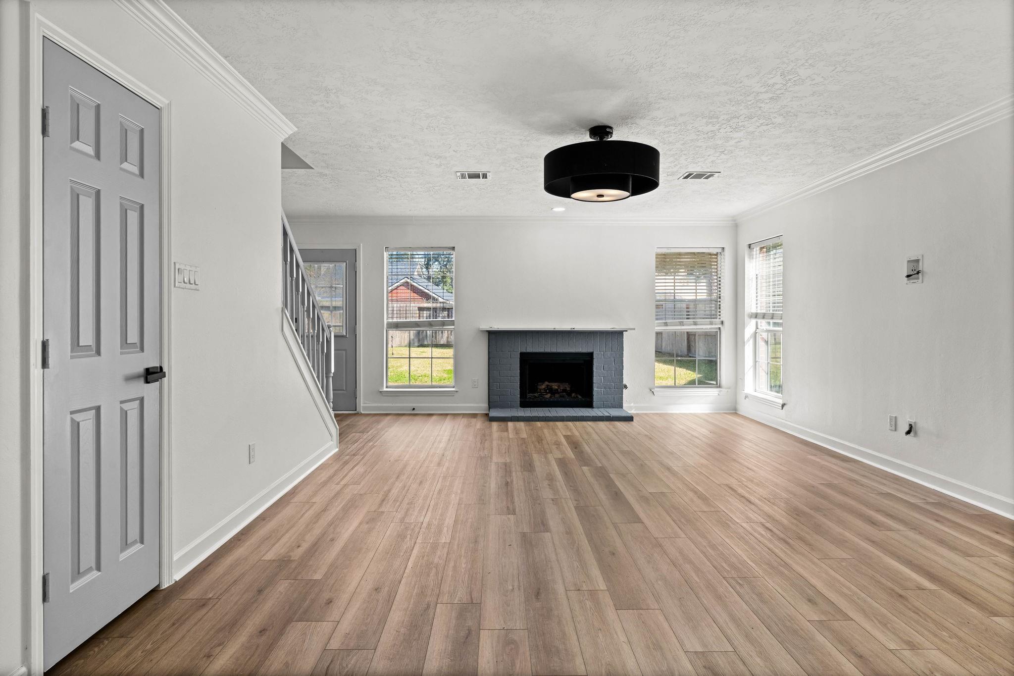 1219 Hollow Ash Lane