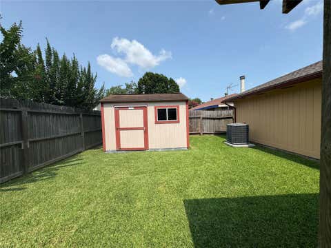 Tiny photo for 9831 Shell Rock Road, La Porte, TX 77571 (MLS # 44058215)