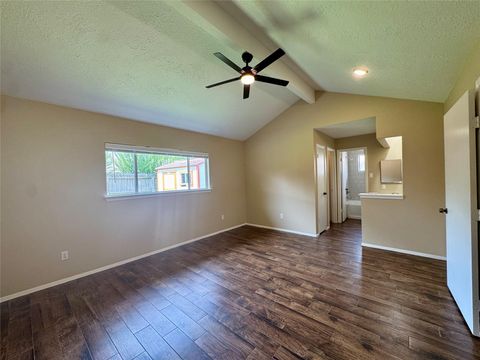 Tiny photo for 9831 Shell Rock Road, La Porte, TX 77571 (MLS # 44058215)