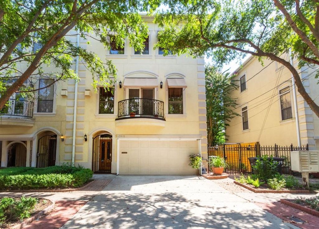 Photo of 3515 Yupon Street, Houston, TX 77006 (MLS # 47015647)